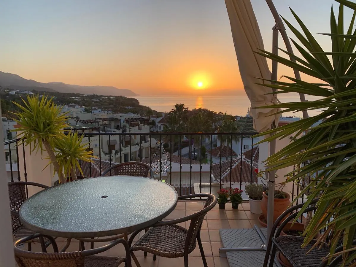 Playa Burriana, Stor Terass, Havsutsikt, Pool Apartment Nerja Spain